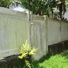 Breathing-Life-Back-into-Homes-A-Testimonial-of-PARADISE-POWER-WASHING-LLCs-Vinyl-Fence-Restoration-Expertise 1